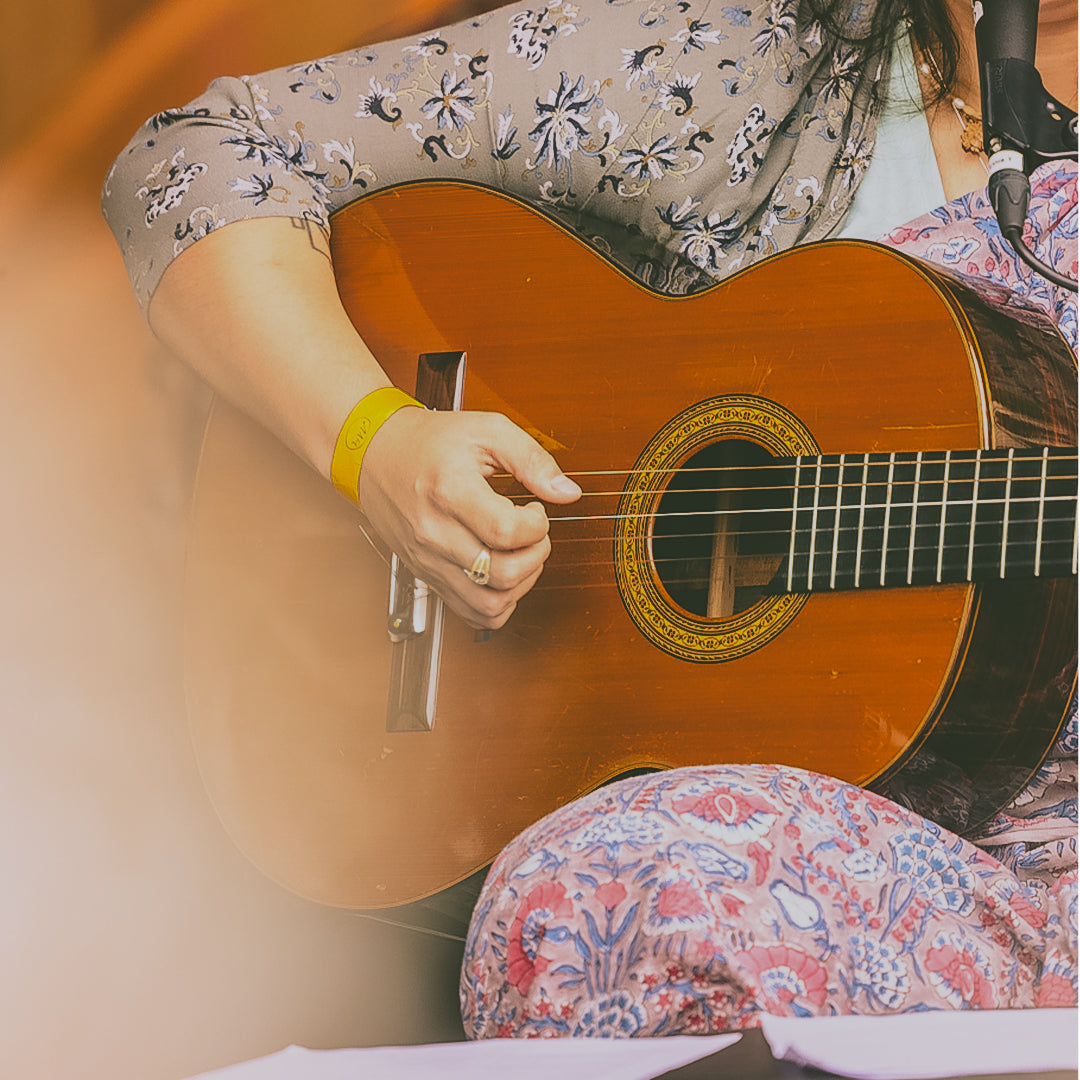 ONLINE: PLAYING BHAJANS WITH LOVE: GUITAR - 8 FEBRUARY 2024